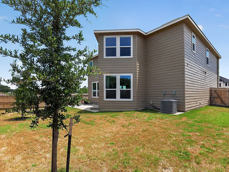 9403 Hinterlands Dr — Photo 29