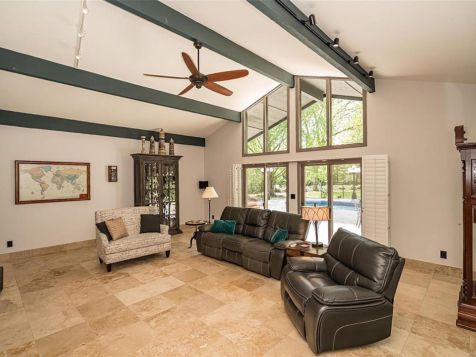12 Greenbank Dr, Chesterfield, MO 63005 Zillow