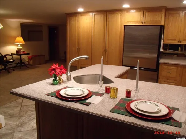 1 Radburn Drive, Farmingville, NY 11738