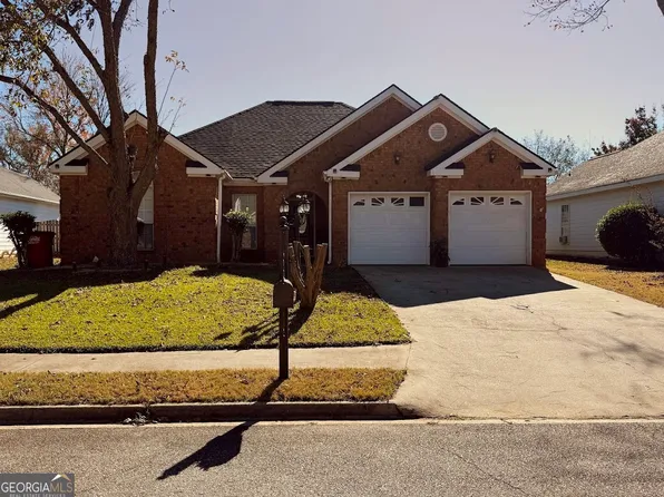 105 Rockford Ct, Centerville, GA 31028