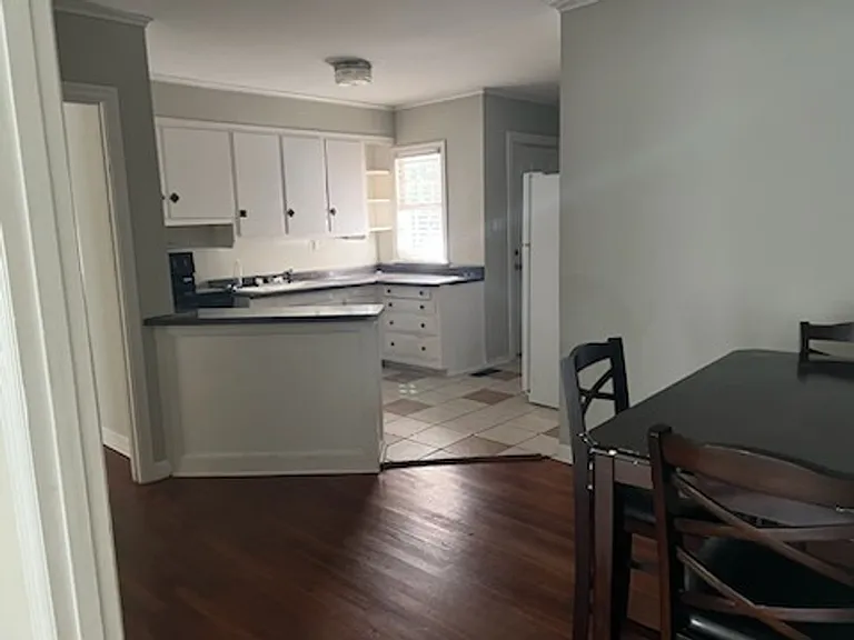 1704 Central Ave — Photo 2