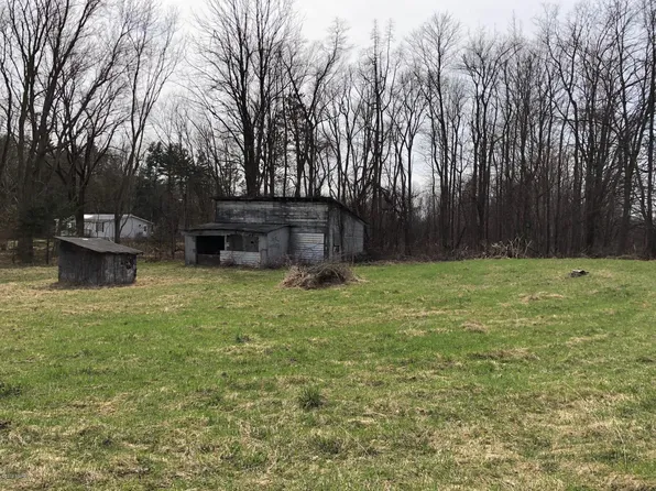 477 N Pine St, Grand Junction, MI 49056