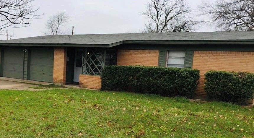 1st image of 2809 Vassar Dr