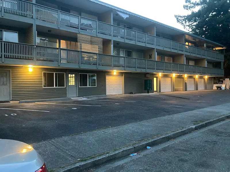 401 Taylor Ave NW #14