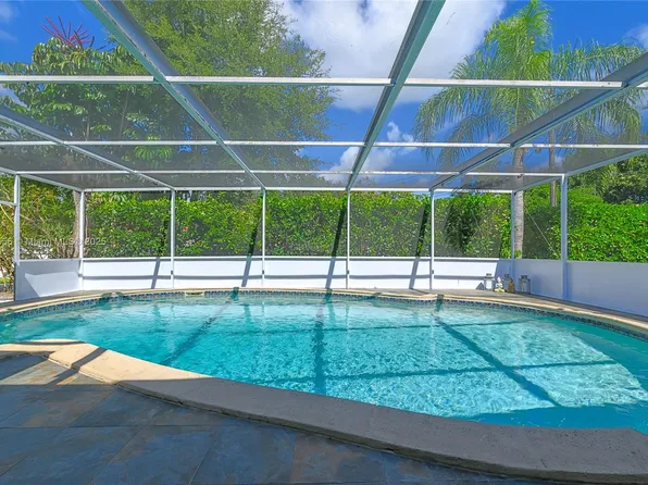 195 NW 103rd St, Miami Shores, FL 33150
