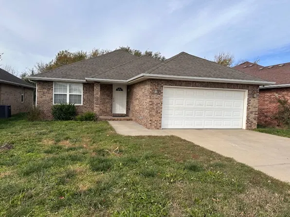 3425 S Juniper Ave, Springfield, MO 65804