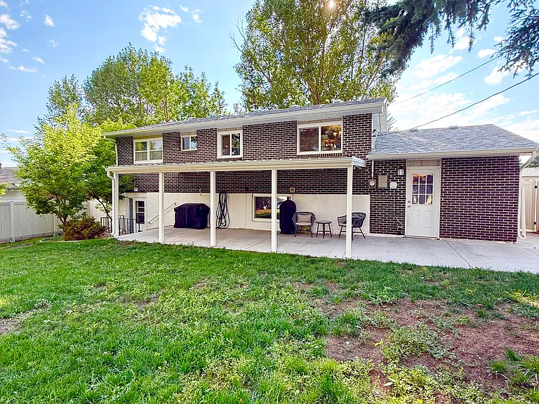 6147 Kevin Ave — Photo 18