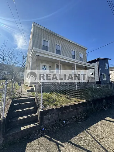 2227 Howell St #1 Photo 1