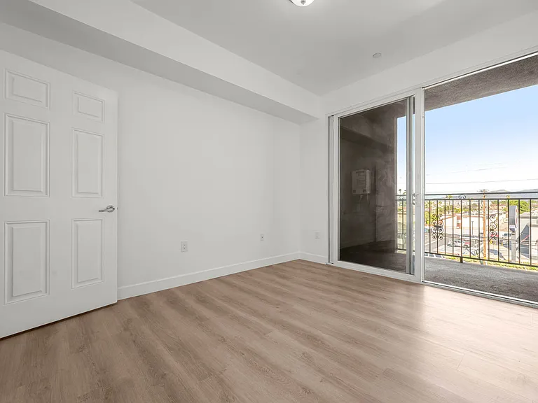 8248 Sepulveda Pl — Photo 19
