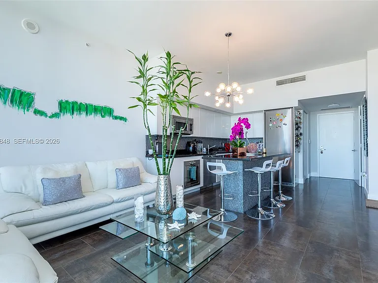 92 SW 3rd St #5108 — Photo 4