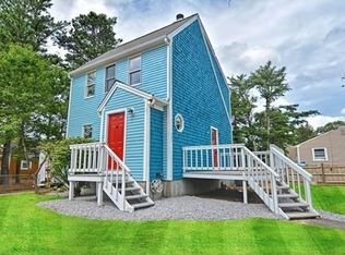 587 Federal Furnace Rd, Plymouth, MA 02360
