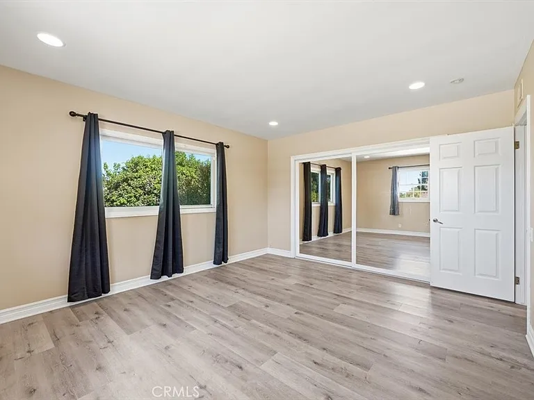 2 Santa Bella Rd — Photo 23