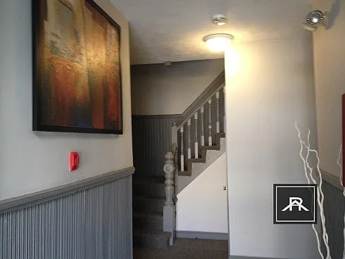 3 bed, 1.0 bath, 1182 sqft, $3,700 — Photo 3