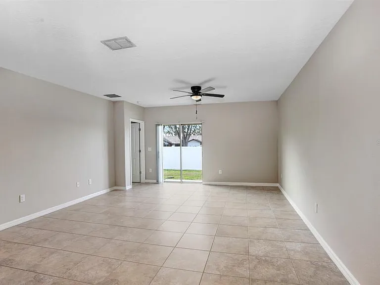 10256 Carloway Hills Dr — Photo 27