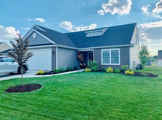 2113 Meadowsweet Pkwy, Fort Wayne, IN 46808