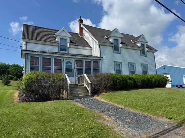 150 Hillside Road, Saint Agatha, ME 04772