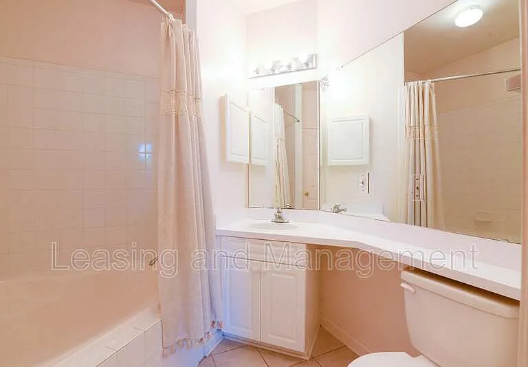 1035 Telfair Way — Photo 16