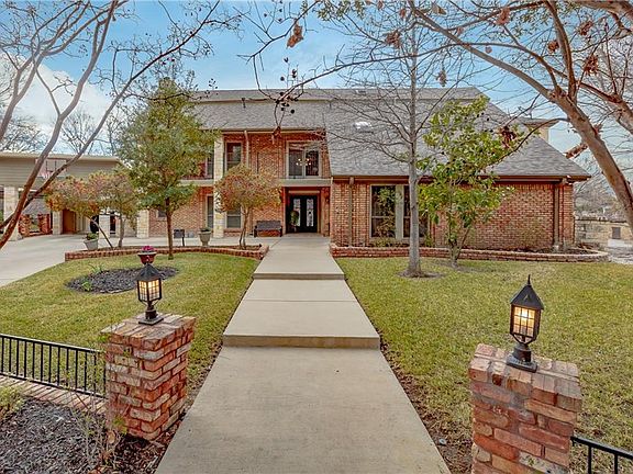 3rd image of 1112 San Juan Ct