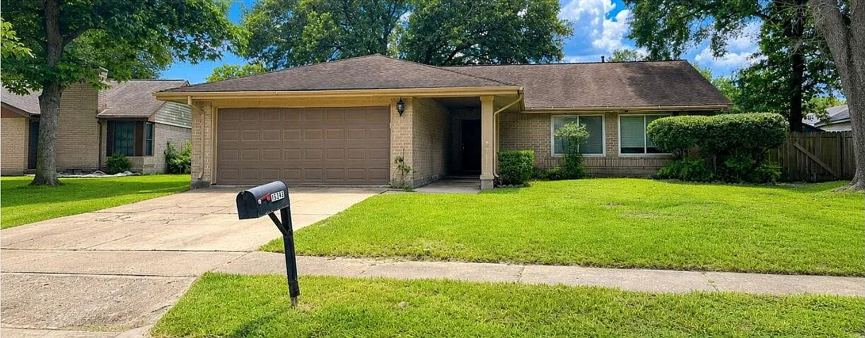 3 bed, 2.0 bath, 1632 sqft, $1,850 — Photo 1