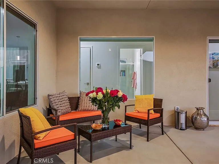 9190 Puesta Del Sol — Photo 11