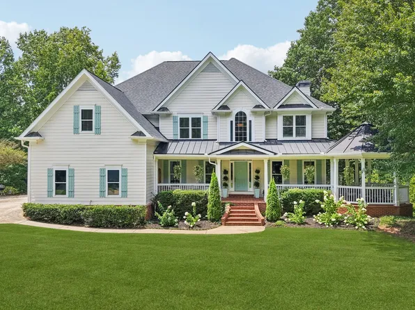 43 J R Rd NE, Cartersville, GA 30121