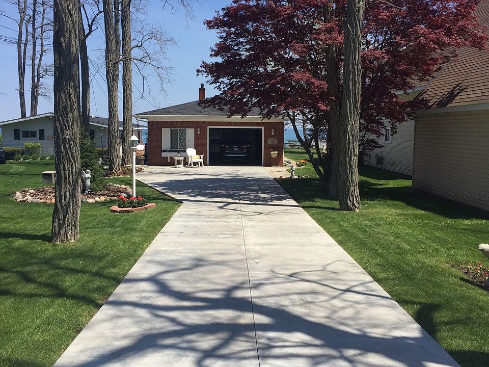 Welcome Home!
New Driveway
