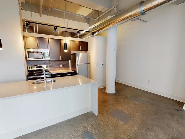 Maxwell Lofts — Photo 48