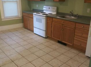 1524 Main St #2, Worcester, MA 01603