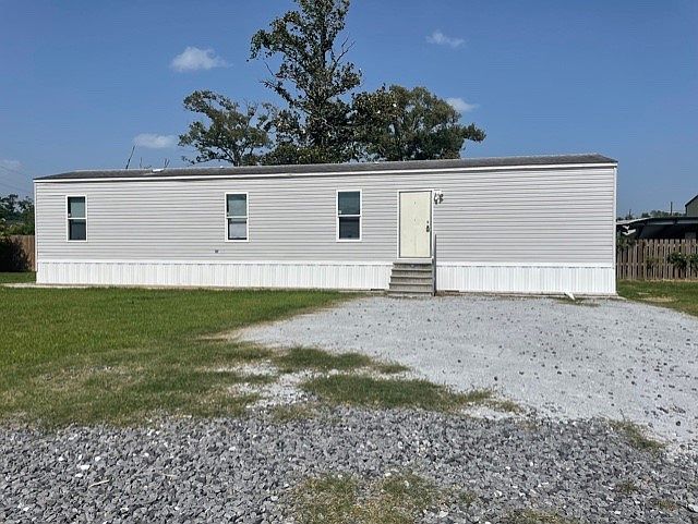 1st image of 1101 Henning Dr Lot 4