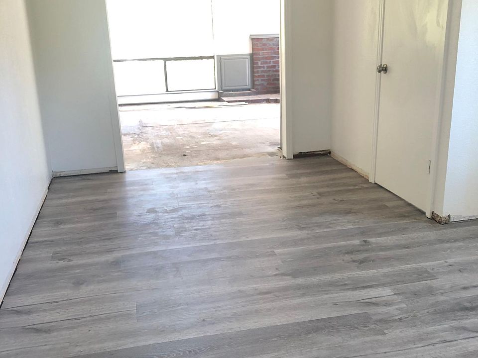 2nd image of 7529 Kalamazoo Dr