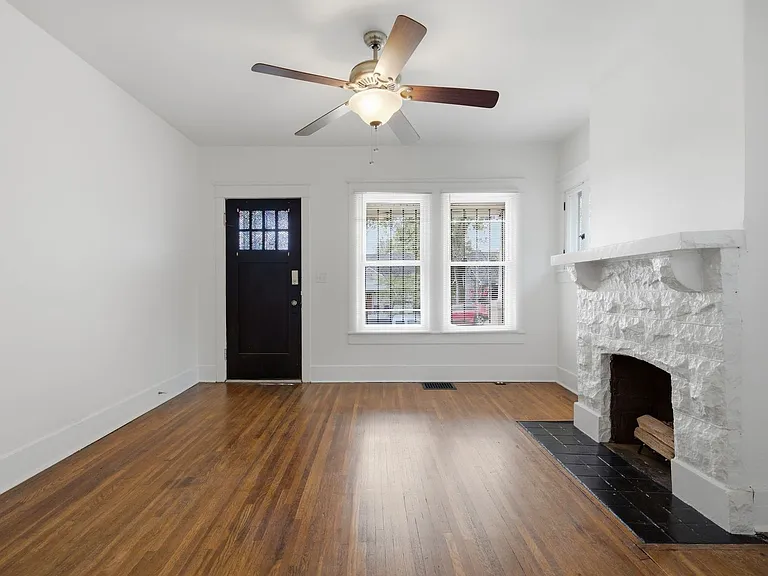 1911 Shelby Ave — Photo 13