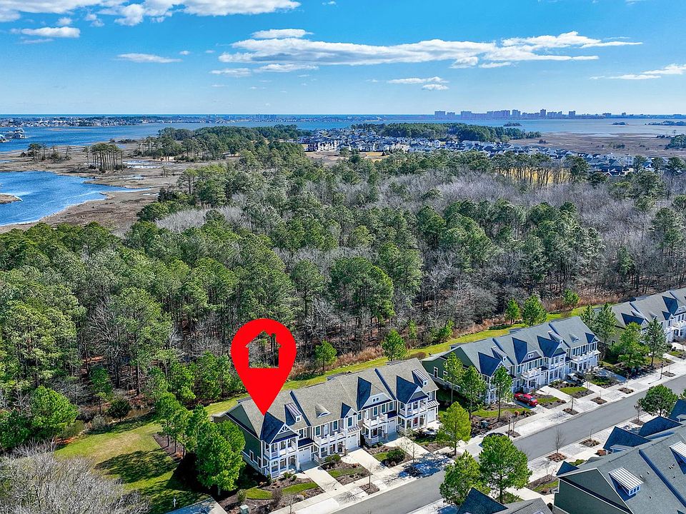 1st image of 36380 Sea Grass Way