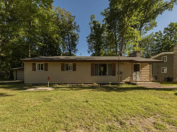 10900 2nd St, Stanwood, MI 49346