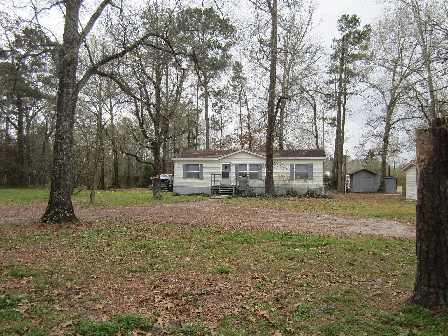 2 bed, 1500 sqft, $1,300 — Photo 1