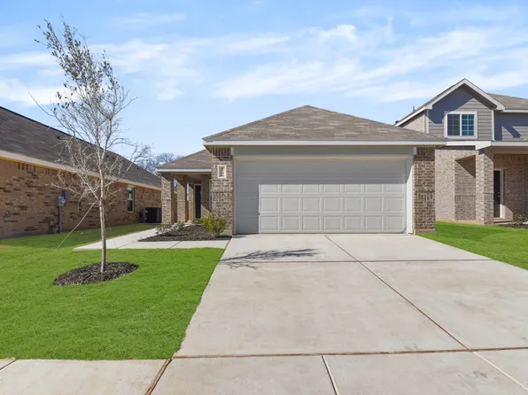 1506 Acts Ln, Ennis, TX 75119