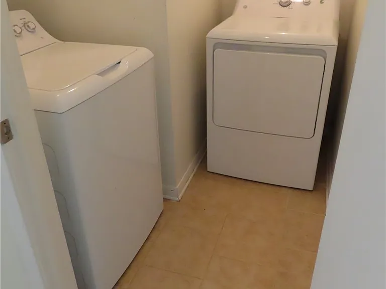 4115 McFarland Dr — Photo 24