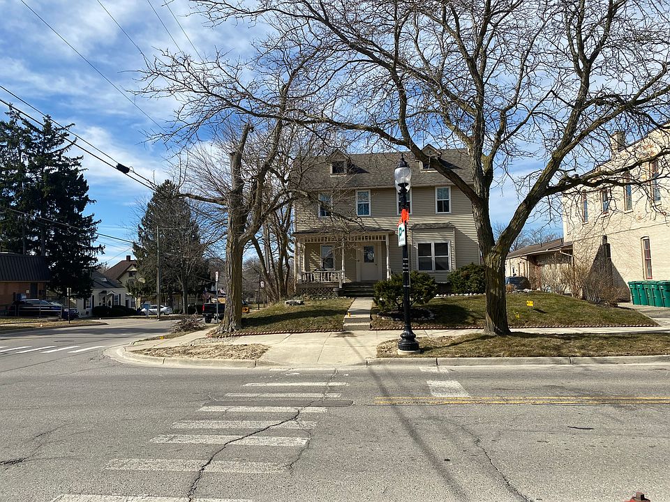 1st image of 110 S Ann Arbor St