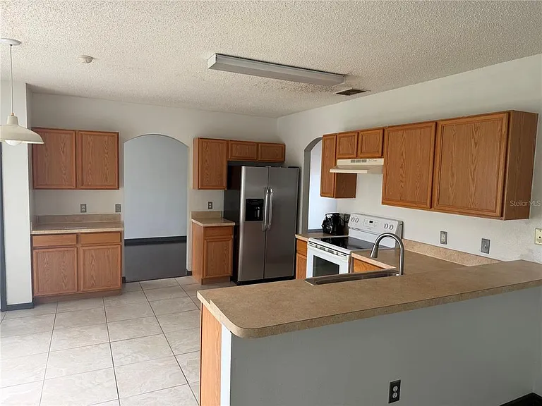 567 Hummingbird Ct — Photo 9