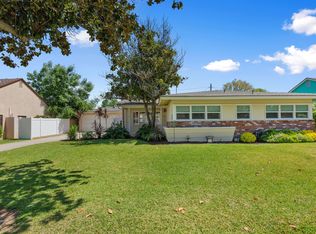 6814 Glacier Dr, Riverside, CA 92506