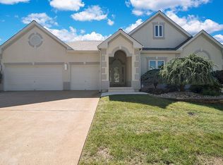 16714 Benton Taylor Dr, Chesterfield, MO 63005