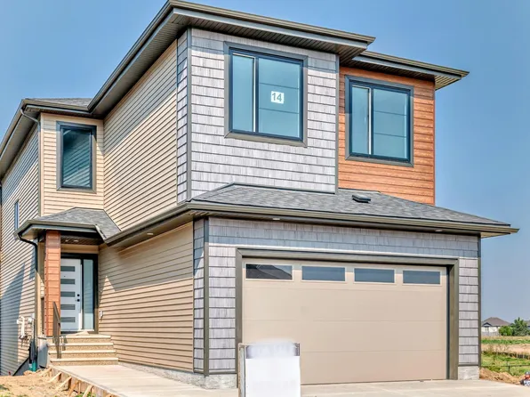 14 Tenuto Line, Spruce Grove, AB T7X 4E2