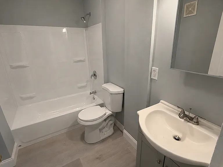 47 Ward St — Photo 5
