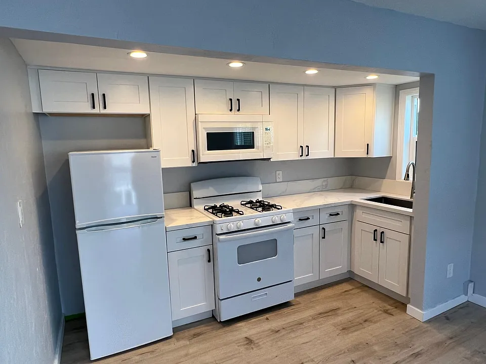 Brand new kitchen