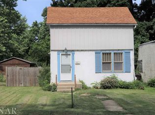 519 N Maple St, Clinton, IL 61727