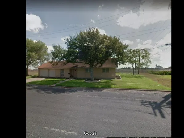 1402 Herder Ave, Schulenburg, TX 78956