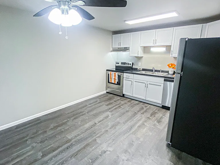 133 Capitol View Ter #4 — Photo 3