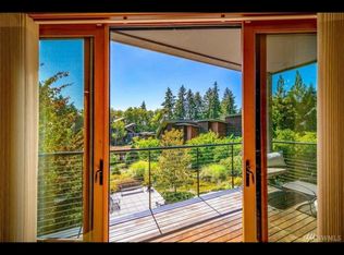 620 Vineyard Ln UNIT B201, Bainbridge Island, WA 98110