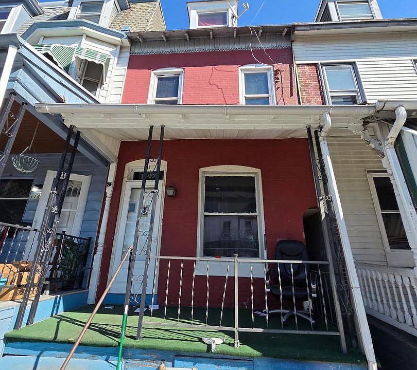 1st image of 1147 Locust St