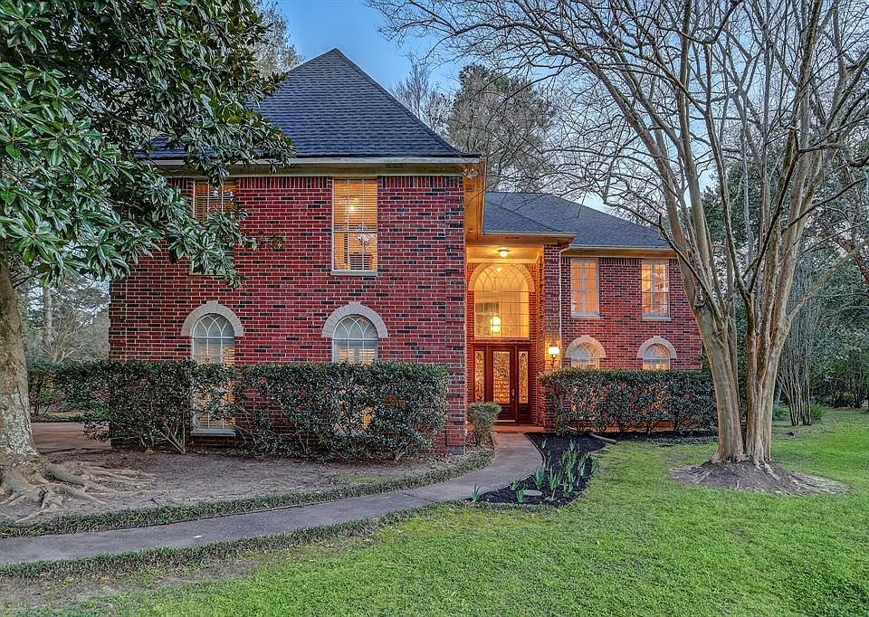 2nd image of 17519 Hawkin Ln