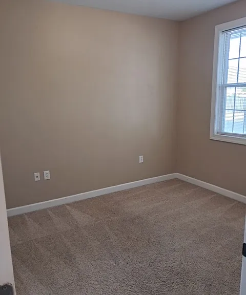 Right Bedroom